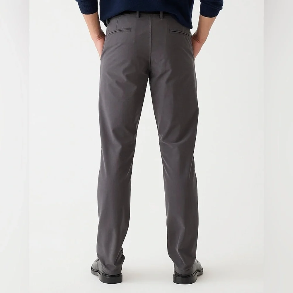 J Crew 770™ Straight-fit midweight tech pant BU844